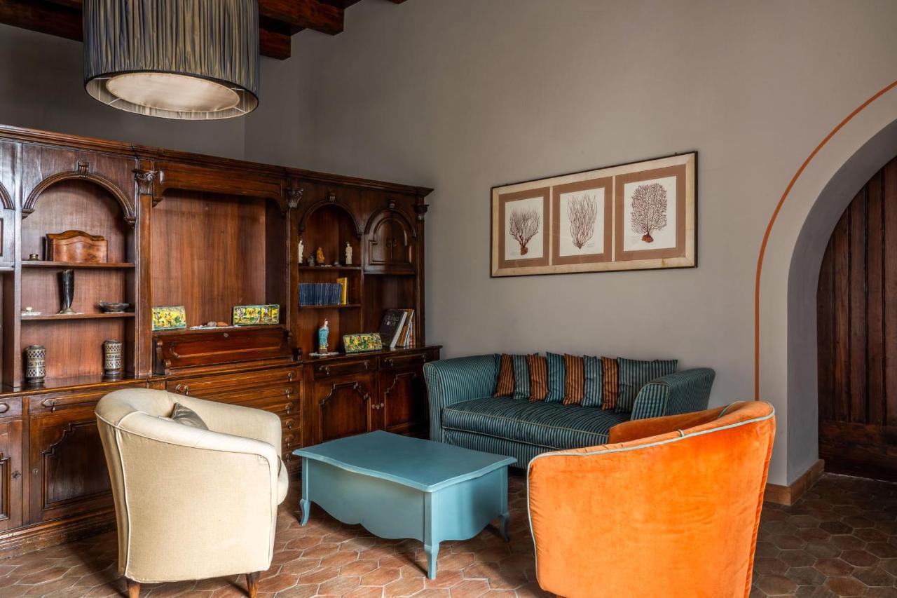 Hotel Carlotta
