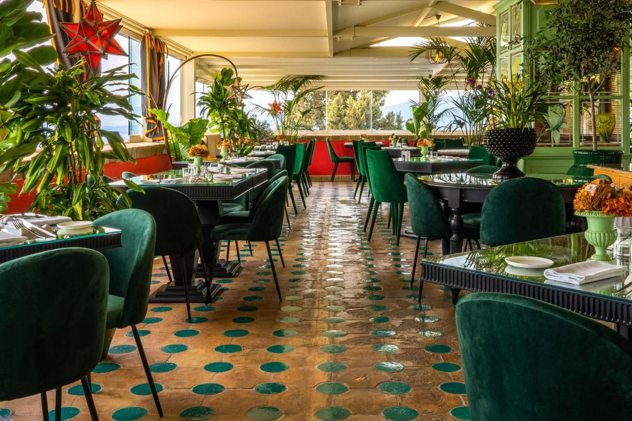 Carlotta Hotel